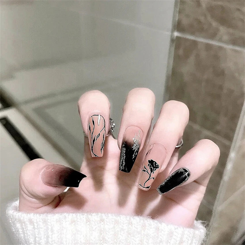 24Pcs/Set Dark Spice Wearable Black Press on Nail Tips Full Cover Fake Nails with Design Butterfly Lovely Girls False Nails Art