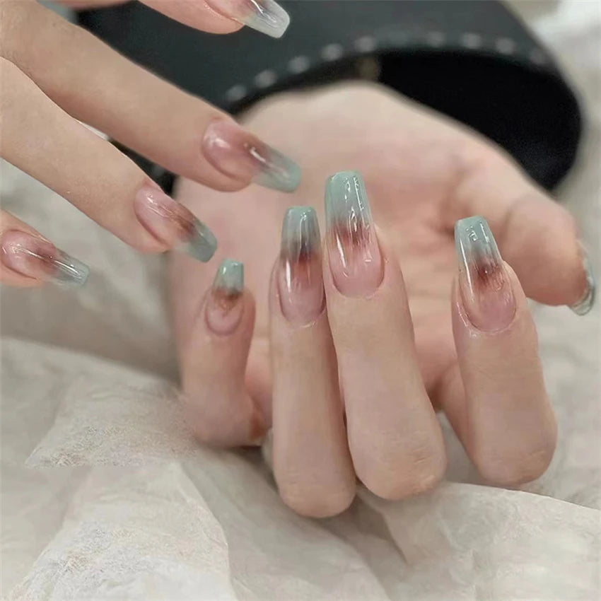 24Pcs/Set Dark Spice Wearable Black Press on Nail Tips Full Cover Fake Nails with Design Butterfly Lovely Girls False Nails Art